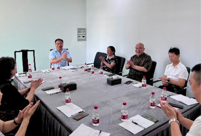 1民建承德市委市直十一支部举行换届暨学习会议-1.jpg 1民建承德市委市直十一支部举行换届暨学习会议-1.jpg