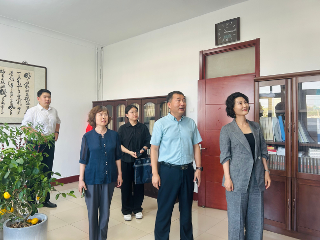 民建河北省委主委薛寒与骨干会员座谈(2)2 (2).jpg