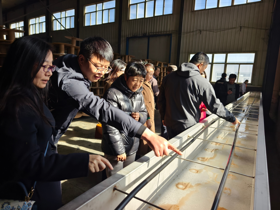 20251120民建保定市委农业农村委员会、河北农业大学支部、满城支部联合开展专题调研活动3 (2).jpg