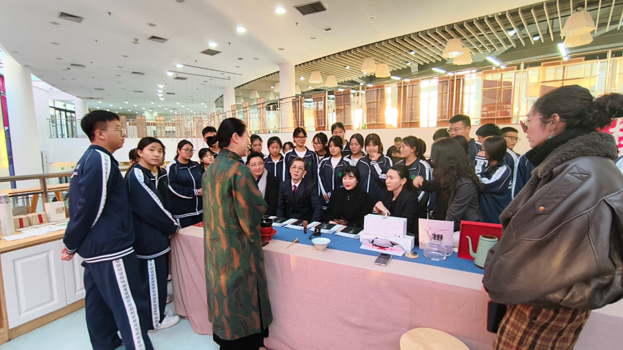 民建廊坊市委传统文化进校园活动赋能文化自信1 (1) (2).jpg