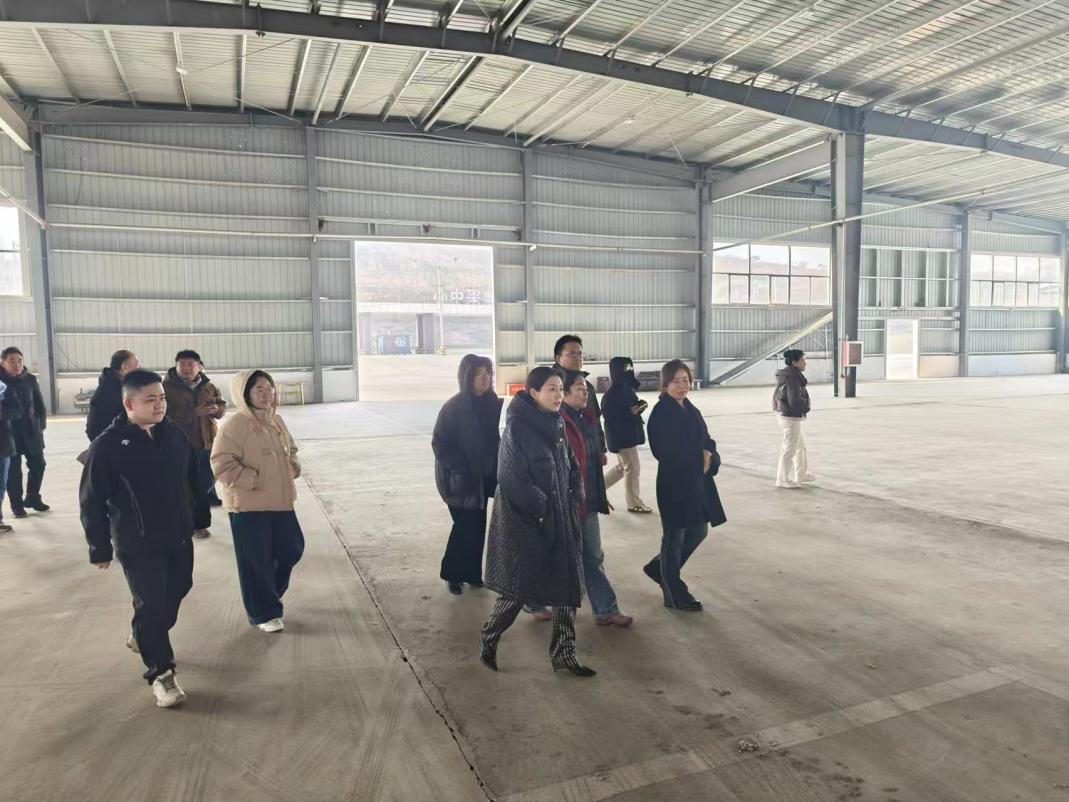 民建唐山市委古冶区工委调研本土企业 助力产业升级 (4).png