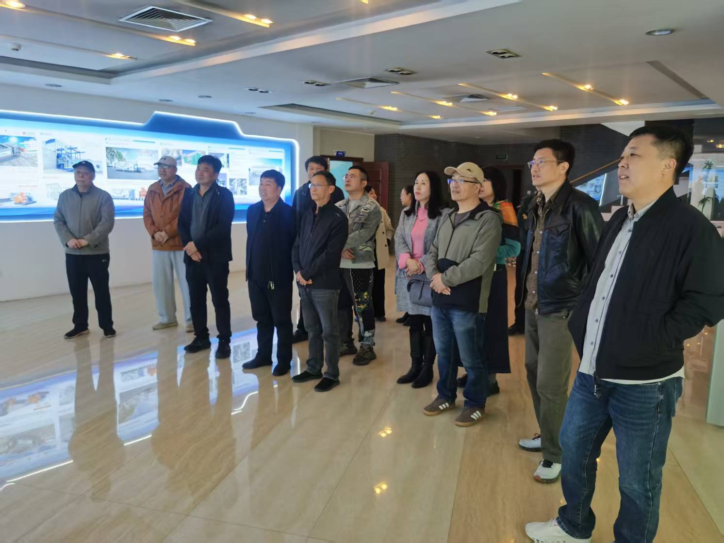 民建唐山市委路南区工委一支部联合开平区工委工商支部到唐山天和环保科技股份有限公司参观调研 (2).jpg