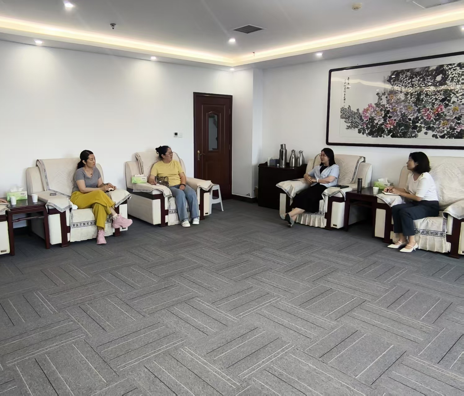 民建唐山市委妇委会召开主任工作会议.jpg