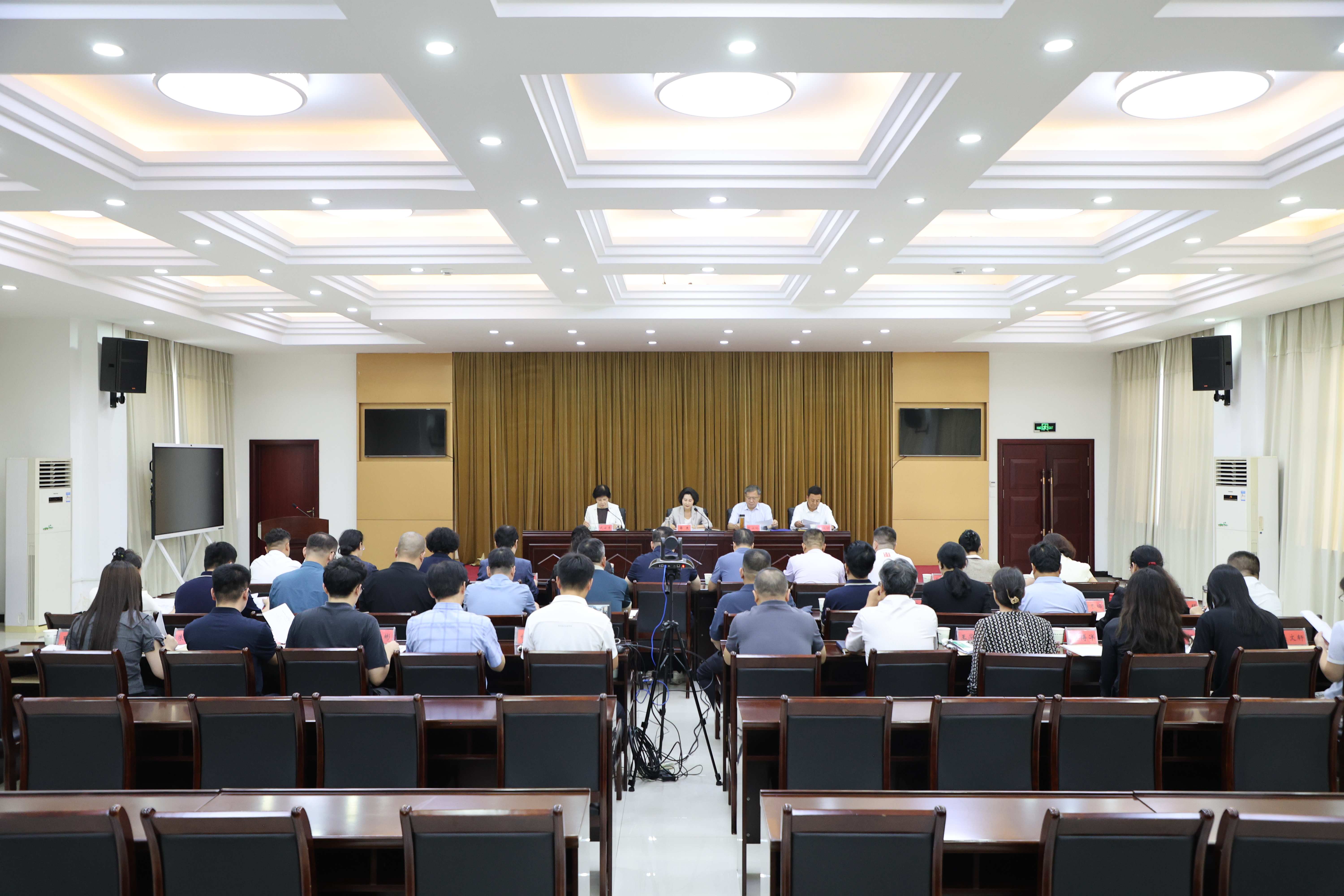 民建河北省委召开十届十一次常委会议