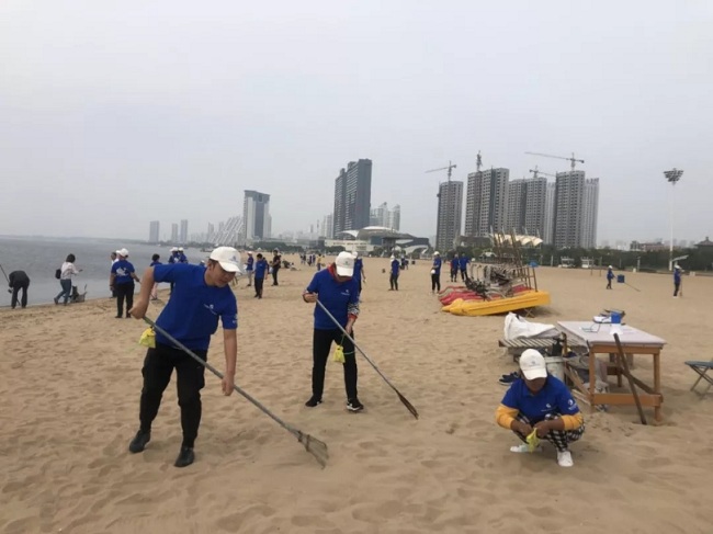 国际海滩清洁日 民建海港区委倡议全民参与13-1.jpg