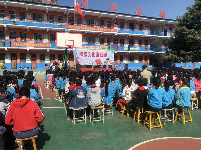 民建邢台市委开展传统文化进校园活动活动6-1.jpg