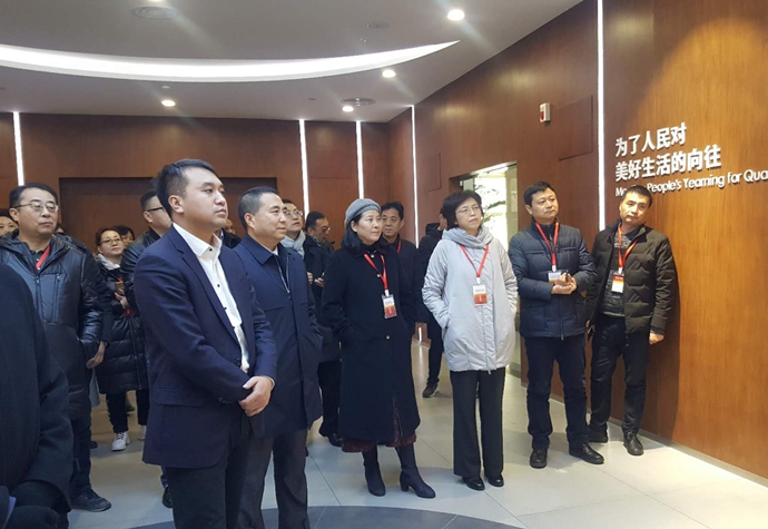 民建承德市委领导和会员代表出席庆祝改革开放40周年文化交流活动1.jpg