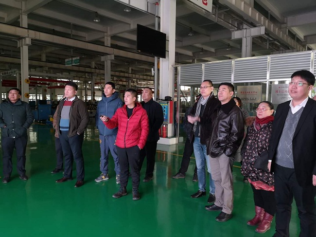 民建唐山高新支部开展走访会员企业活动-1.jpg