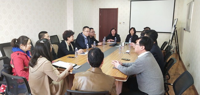 召开“一支部一特色”试点推进领导小组第一次会议2-1.jpg