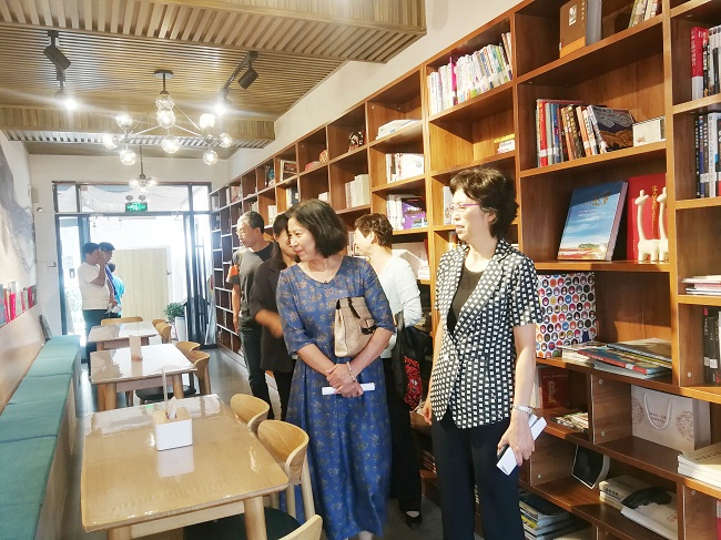 民建秦皇岛市委赴北戴河开展走基层活动-1.jpg