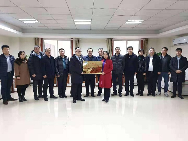 李海平出席新西兰河北国际商会与邯郸市华博教育人才交流合作洽谈会 (1)-1.jpg