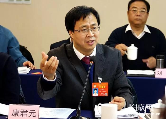 康君元.jpg