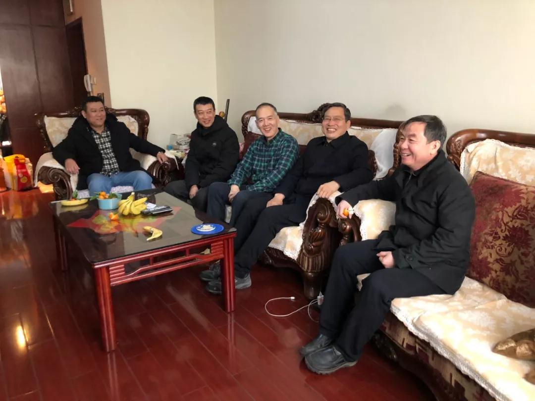看望慰问民建河北省委原秘书长郭建富.jpg 看望慰问民建河北省委原秘书长郭建富.jpg