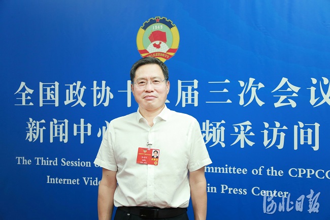 代表委员日记｜全国政协委员范社岭：风雨无阻，一路向前！-1.jpg