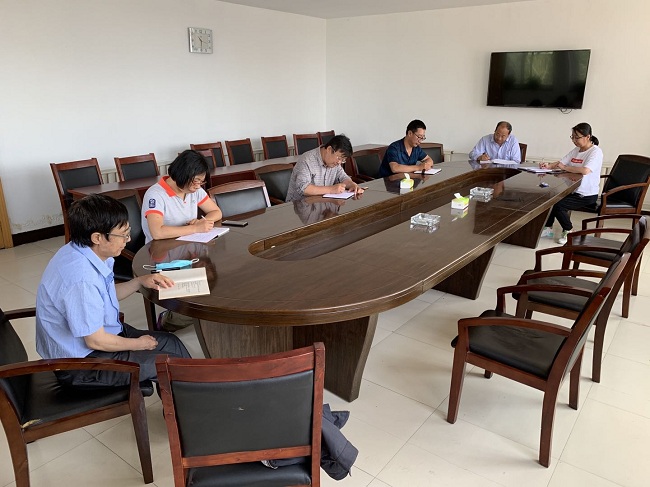 民建唐山市委农业总支学习全国两会精-1.jpg
