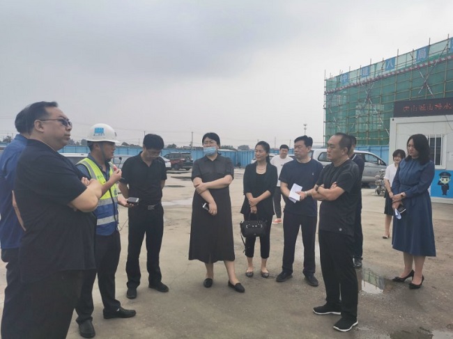 民建唐山市开平区会员参加区常态疫情防控中重点项目建设走访视察3-1.jpg
