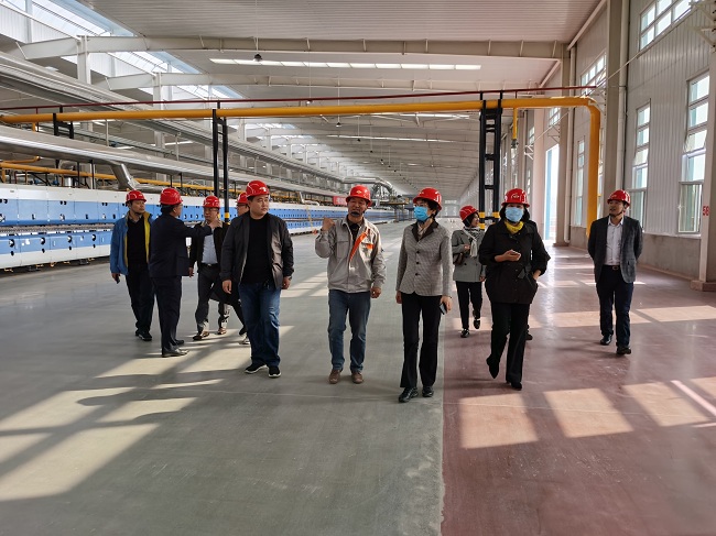 民建秦皇岛市委主委孙立军带队走访调研会员企业2-1.jpg