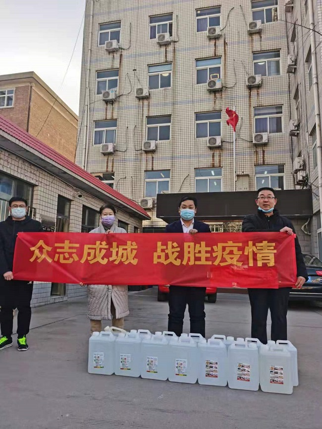 众志成城 共抗疫情 周志坤-1.jpg