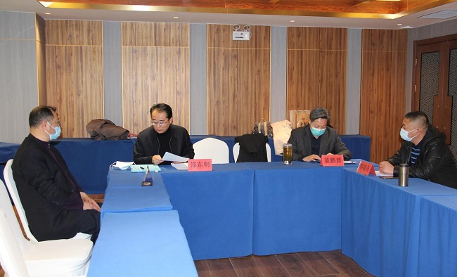 民建承德市委召开领导班子民主生活会-1.jpg