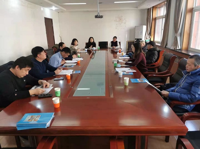 民建市直商贸支部召开领导班子述职和民主评议会-1.jpg