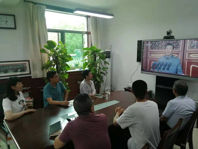 民建石家庄市委组织收看庆祝大会直播-1.jpg