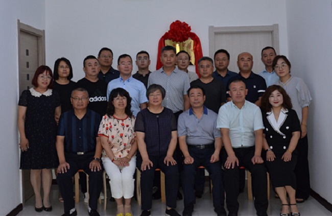 民建宣化区委员会举行“会员之家”揭牌仪式 4.jpg-1.jpg