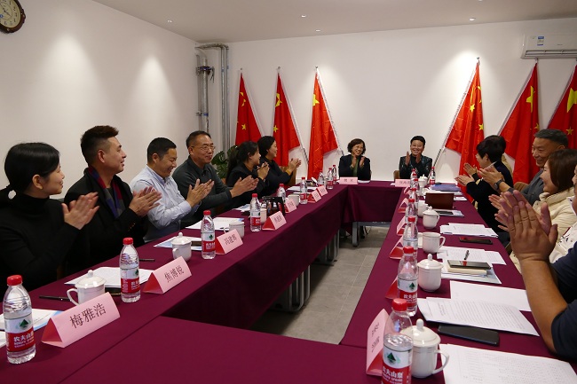 栾城区支部召开学习十九届六中全会精神座谈会(1)-1.jpg