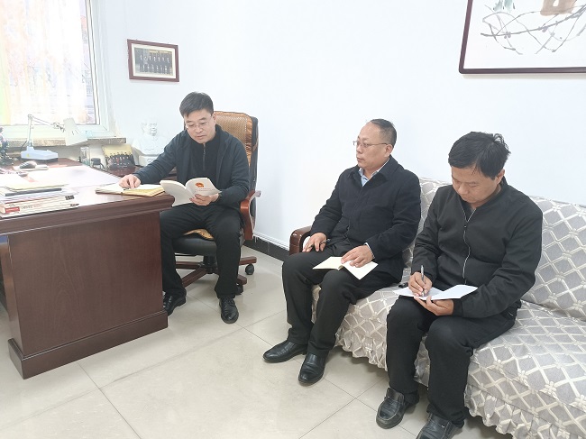 民建邯郸市委机关集中学习《中华人民共和国监察法实施条例》-1.jpg