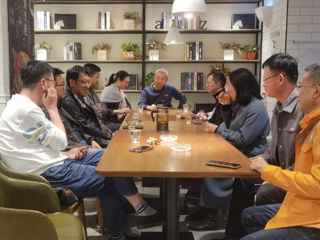 纾困解难 共克时艰——民建秦皇岛市委开发区支部召开企业家会员座谈会.jpg