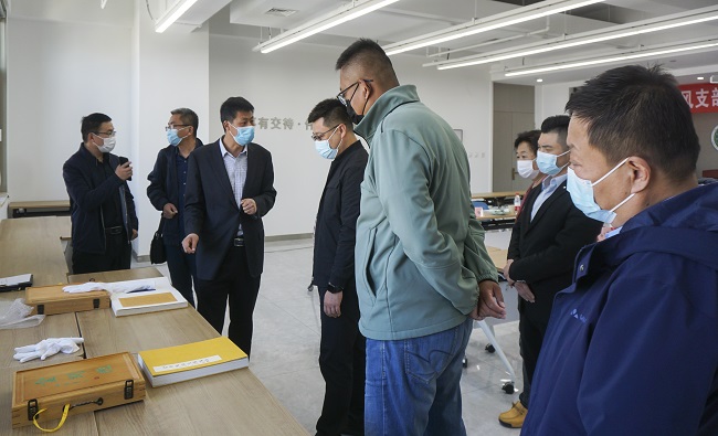 20220419民建保定市委东风支部召开疫情常态下助力会员单位发展座谈会2-1.jpg