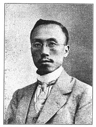 黄墨涵.jpg
