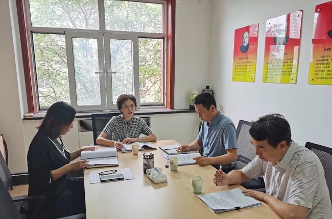 民建秦皇岛市委理论学习中心组召开集体学习研讨会 - 副本-1.jpg