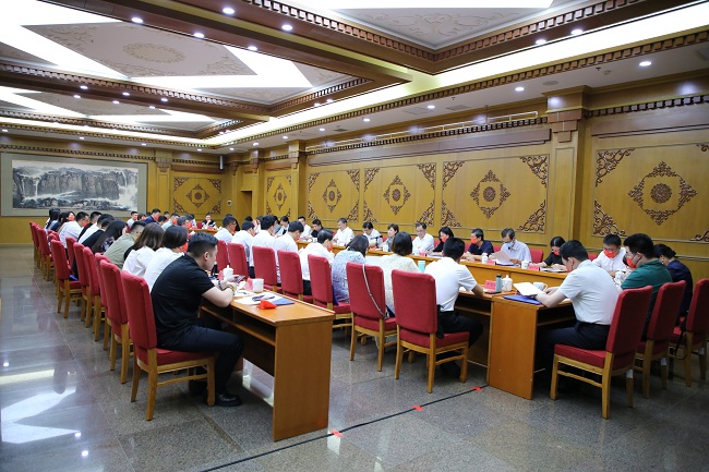 理论研究委员会、青年工作委员会-1.jpg