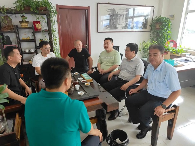 喜迎二十大，永远跟党走，奋进新征程——民建沧州市委社会服务部开展企业调研座谈会-1.jpg
