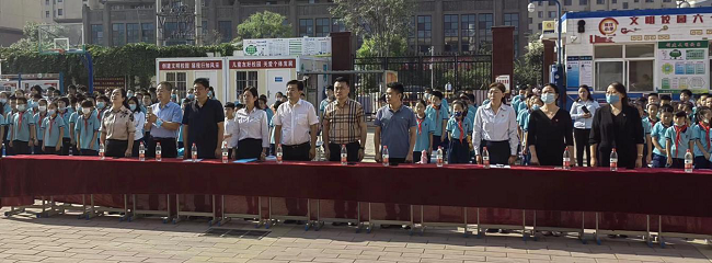 民建保定市委竞秀支部赴保定市沈庄小学开展爱心助学活动 (1)-1.png