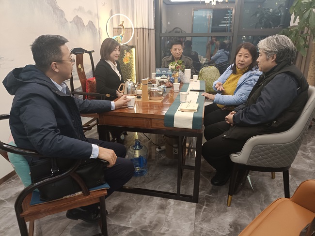 走基层进企业落实两会精神， 为企业保平安优化营商环境1 (2).jpg