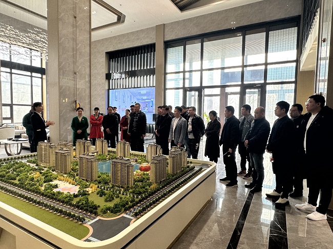 20230308民建保定市委新城支部走访会员企业河北东篱颐养集团股份有限公司1-1.jpg