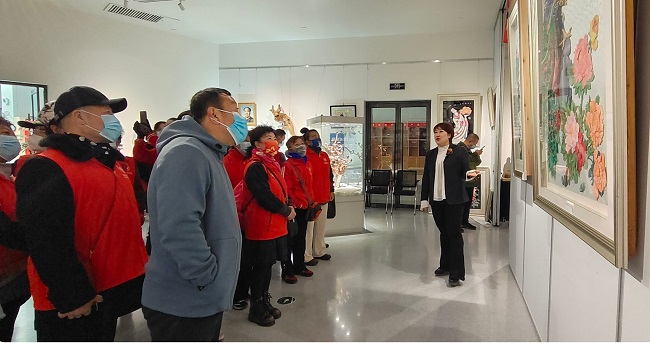 京张体育文化旅游带旅游产品遴选展暨张家口市工艺美术行业协会第二届大师评定展开幕3-1.jpg