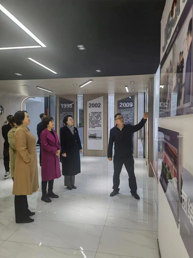 民建衡水市委赴会员企业传达学习总书记在民建工商联组时的讲话精神2-1.png