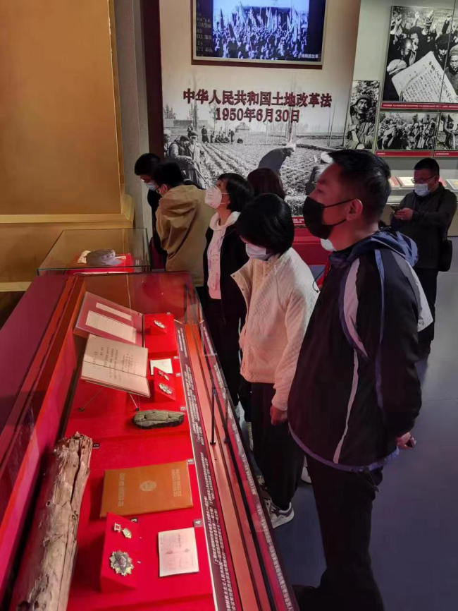 参观学习1 (2).jpg