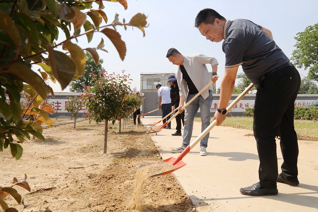 民建唐山市委路南区工委五支部开展美丽乡村建设调研活动1-1.jpg