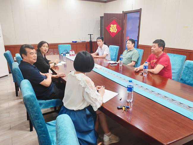 民建秦皇岛市委老年与妇女委员召开工作会议.jpg