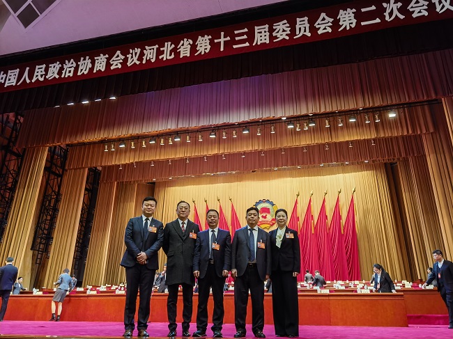 建言资政促发展  履职尽责显担当——张家口民建会员在省政协大会上积极履职-1.jpg