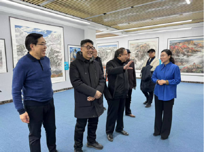 民建中央画院（河北）唐山分院开展走近中国·宋庄“惜客文化创意基地”交流调研活动 (3).png