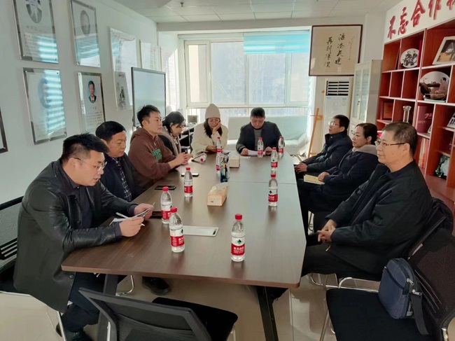民建秦皇岛市海港区委三支部召开2023年度工作总结会议-1.jpg