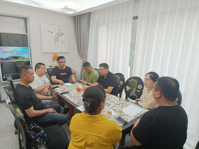 20240517加强互联互通 促进共创共建——民建保定市委满城支部、新阶层二支部召开共建座谈会2 (2).jpg