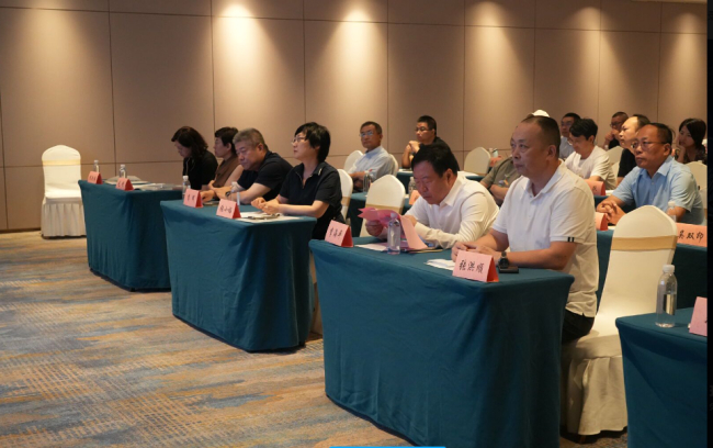 李海平出席“聚势赋能 共赴未来”民建八地基层组织学习交流活动1 (5).jpg