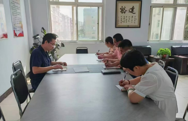 民建张家口市宣化区委综合六支部召开班子会议总结部署工作1 (2).jpg
