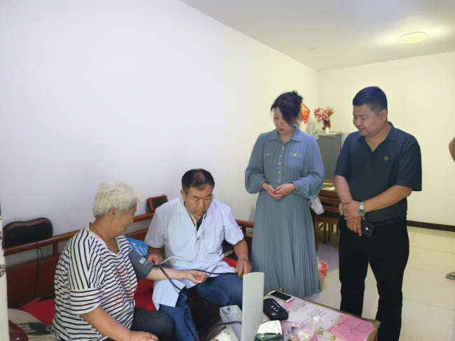 覆盖 民建石家庄市委裕华二支部会员企业持续发力献爱心  用“爱”践行担当 (2) (2).jpg