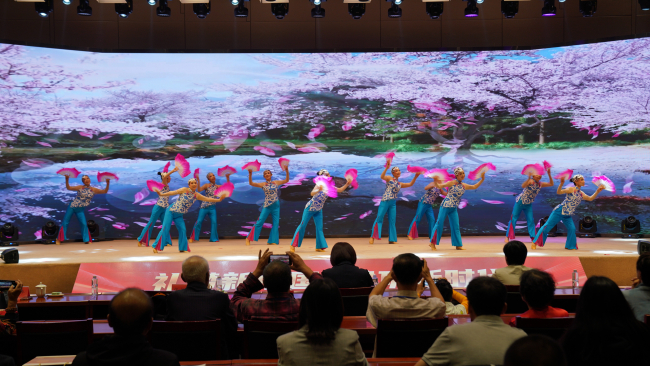 民建廊坊市委举办“礼赞新中国 建功新时代”文化交流活动演出照片 (1) (2).jpg